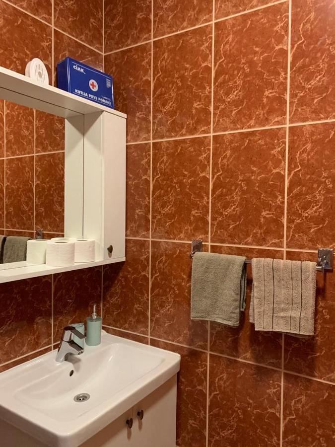 Apartmani Dubrava بودْسْتغانا المظهر الخارجي الصورة